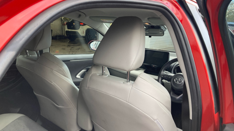 Toyota Yaris 1.5 Hybrid Excel 5dr CVT Hybrid Hatchback